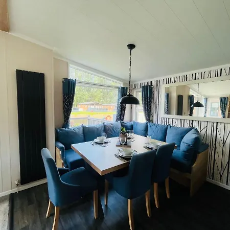 Four Seasons With Hot Tub Σπίτι διακοπών Γιορκ