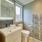 Holiday home Four Seasons With Hot Tub York