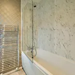 Holiday home Four Seasons With Hot Tub