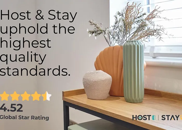 Four Seasons With Hot Tub Дом отдыха